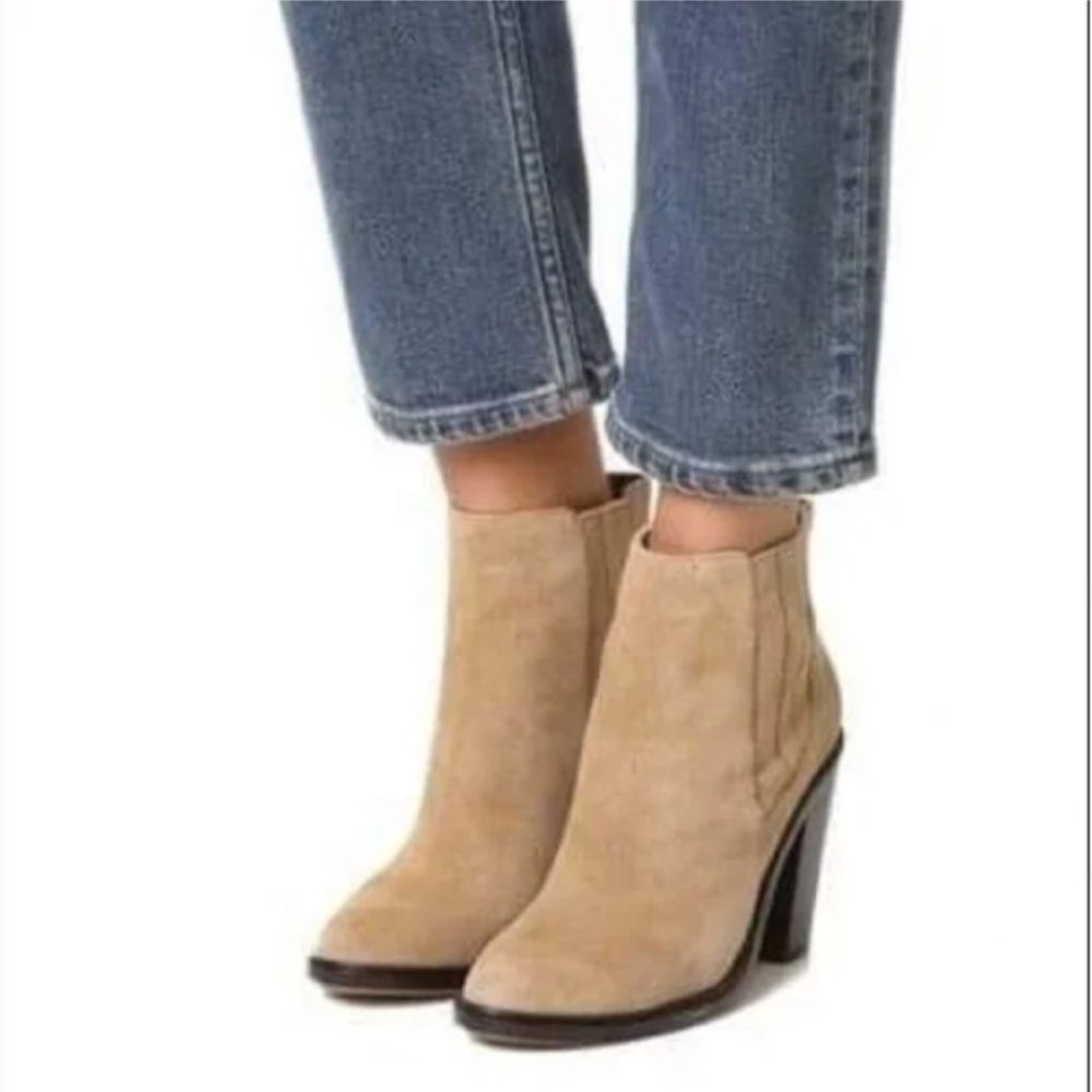 Joie Tan Cloee Suede Ankle Boots Booties Stacked Heel Pull On Size 38 / 8